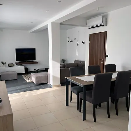 Spanjol Apartment *